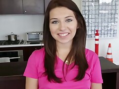 ExxxtraSmall - Miniature Ariana Grand Gets Stretched!