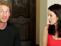 Curvy MILF RayVeness Tricked into Fucking Masseur